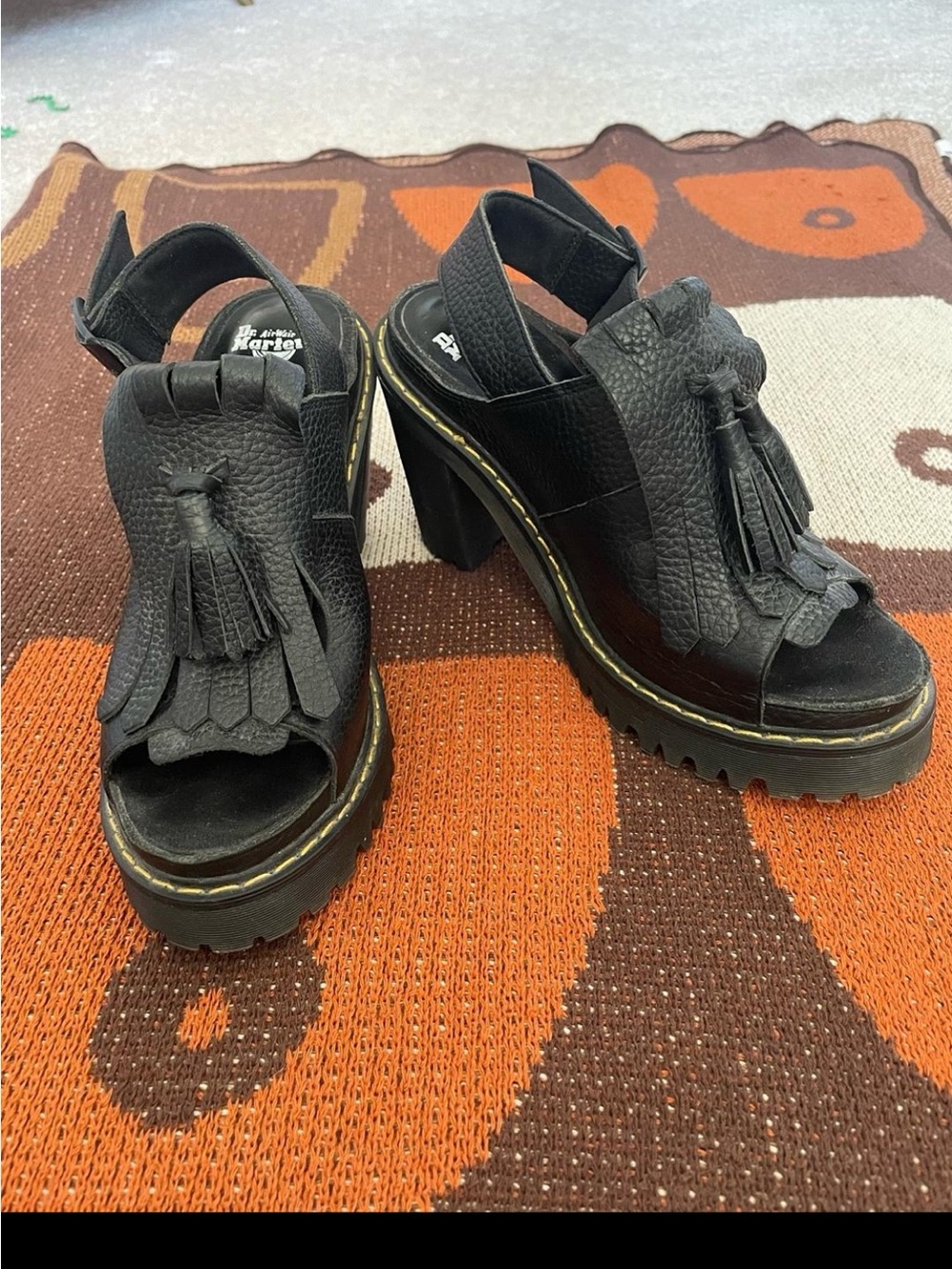 Doc Martens Platform Slingbacks - Picture 2 of 6